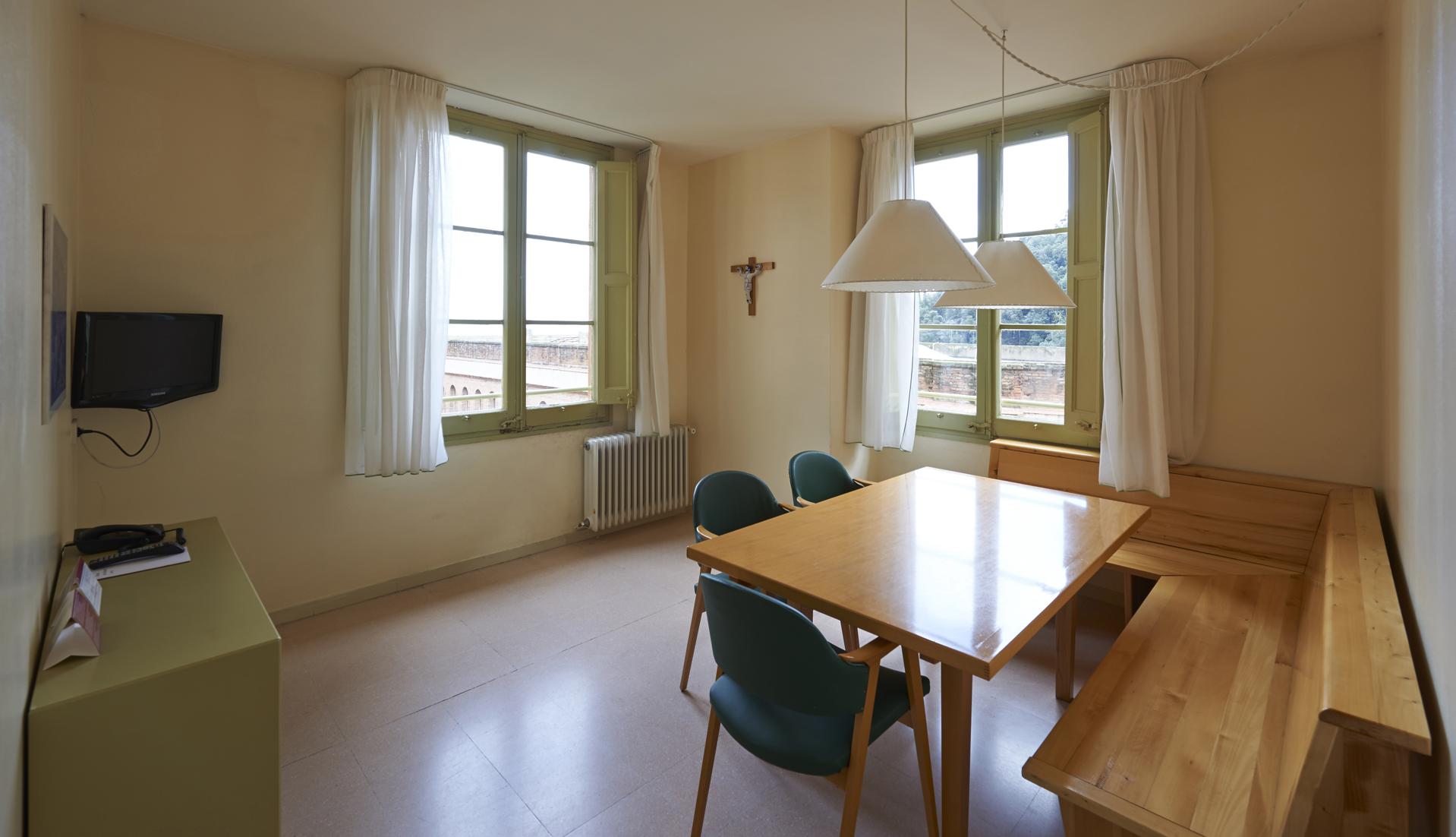 Apartamentos Montserrat Abat Marcet Exterior photo